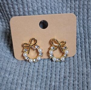 Christmas wreath earrings